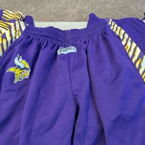 Set of 2 Minnesota Vikings Sweatpants - Men’s size Medium